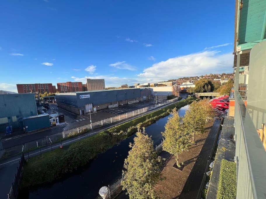 Ferienwohnung Lincoln View Sleeps 4 Balcony Self Check-In Exterior foto